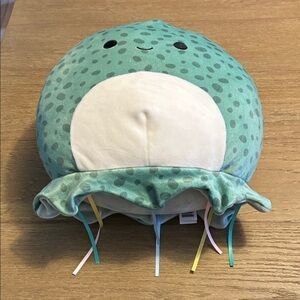 Squishmallows  12” NWT, Forina jellyfish